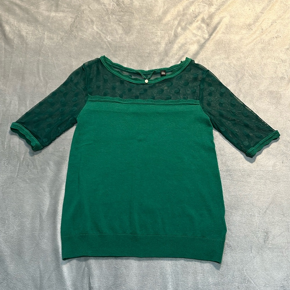 Green Short Sleeve Blouse with Sheer Sleeves from Anthropologie size Small